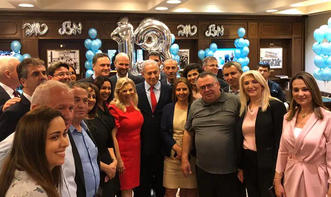 Биньямин Нетаньяху с однопартийцами по "Ликуду"