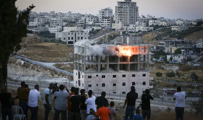 מקום לפסימיות-ערוץ 7 