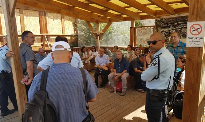 ××××¨× ××¤×¨×§×××××ª ××× ××¡× ×××¨ ××××ª