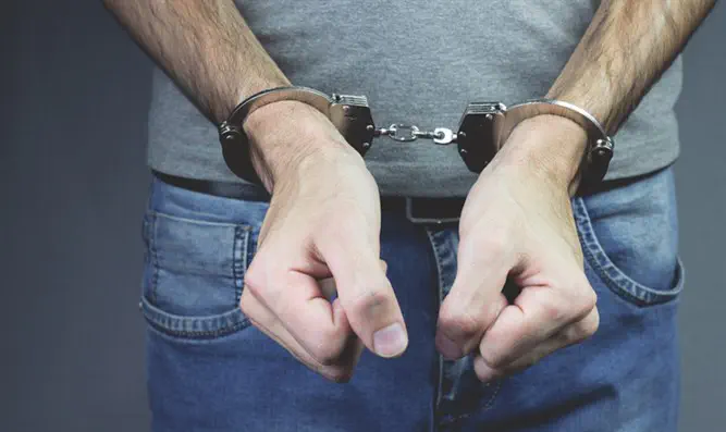 Заключенный. Иллюстрация