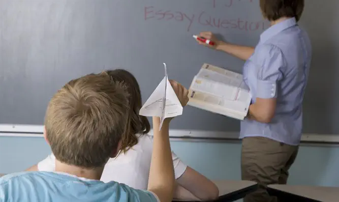 גם המורים צריכים לשאת בנטל-ערוץ 7 