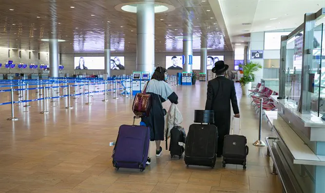 בכיר במשרד התחבורה: 'החרדי היחיד בוועדת החריגים - נציג משרד התפוצות'-ערוץ 7 