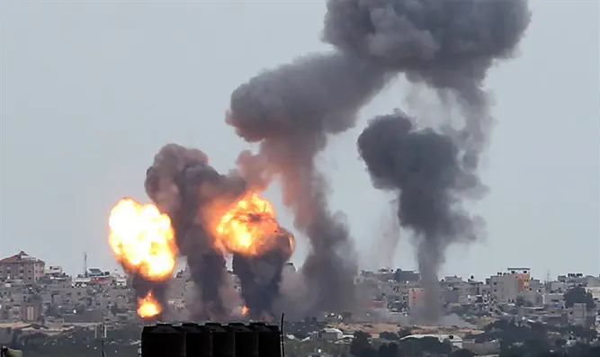 Поражение целей в Газе (архив)