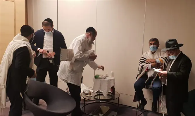 הברית בטרמינל פתאל