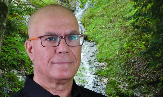 צביקה פוגל: 'להגיב בטיל על הכור וכיבוש החרמון הסורי'-ערוץ 7 