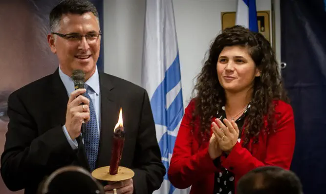 Гидеон Саар и Шарен Хаскель